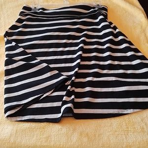 Mossimo knee high skirt